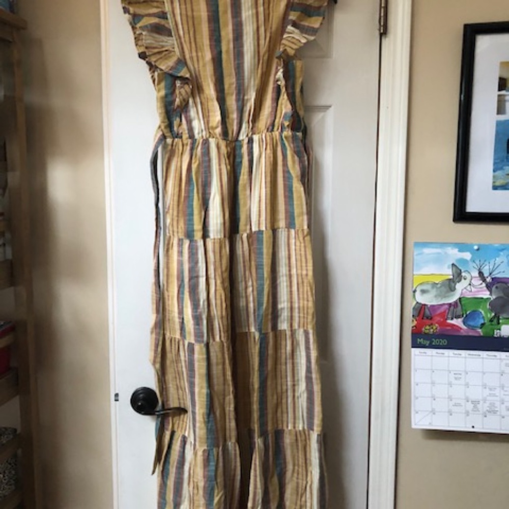 dress - Picture 3 of 3